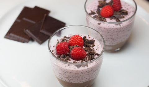Chiapudding med sjokolade og bringebær - Kinsarvik Naturkost