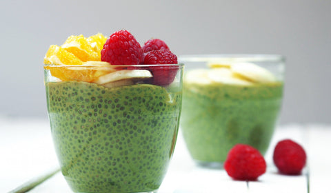 Fargerik matcha chiapudding - Kinsarvik Naturkost