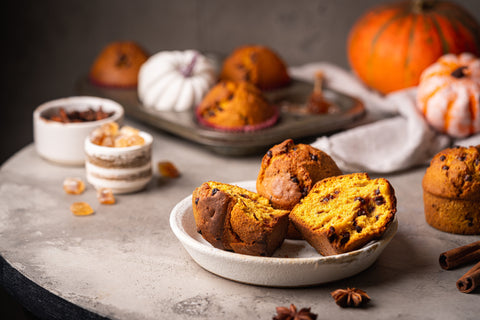Gresskarmuffins med sjokoladebiter - Kinsarvik Naturkost