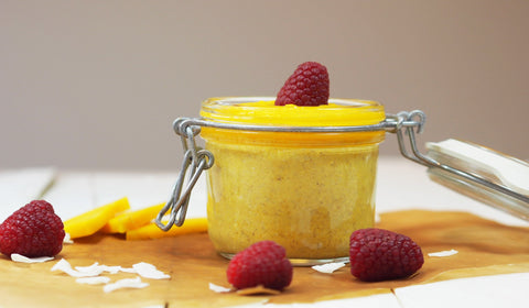 Gurkemeiegrøt med mango puré - Kinsarvik Naturkost