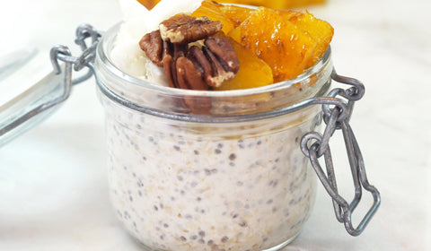 Overnight oats med honningglasert ananas - Kinsarvik Naturkost