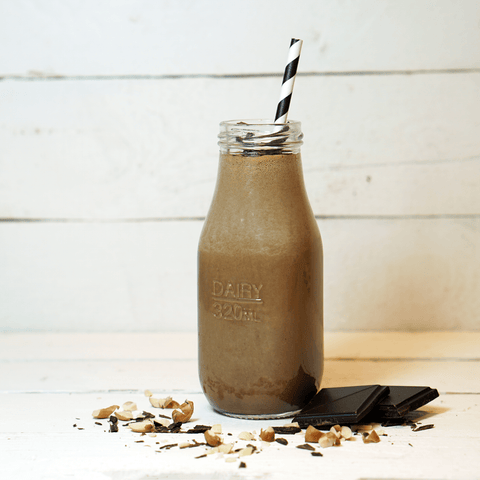 Proteinrik sjokolademilkshake - Kinsarvik Naturkost
