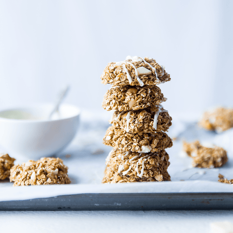 Havrekjeks med yoghurtdryss - Kinsarvik Naturkost