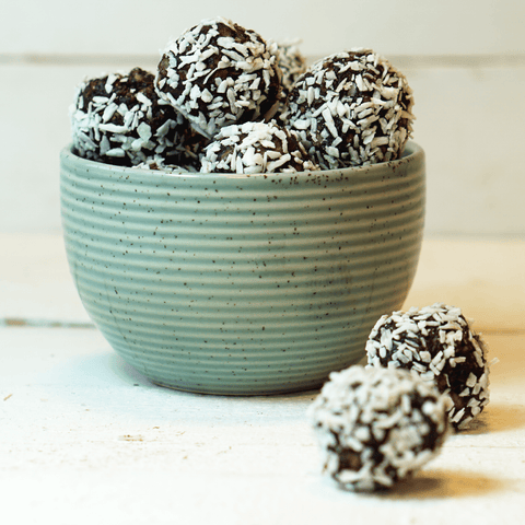 Kokosboller på under ti minutter! - Kinsarvik Naturkost